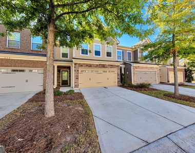 109 Davina Drive - Photo Thumbnail 1