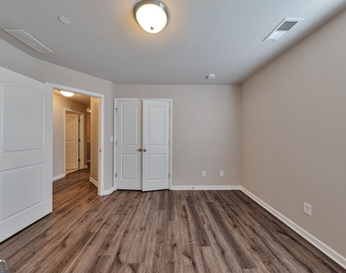 109 Davina Drive - Photo Thumbnail 14