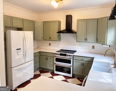 3306 Felicia Court - Photo Thumbnail 10