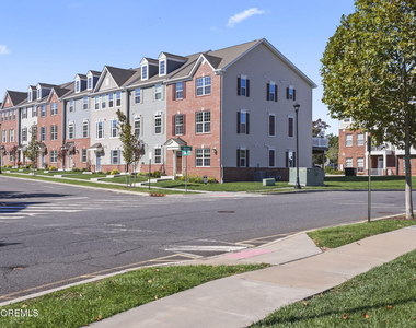101 Midland Avenue - Photo Thumbnail 1