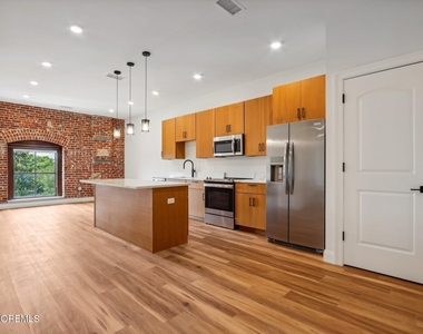 179 Chelsea Avenue - Photo Thumbnail 1