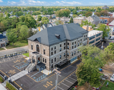 179 Chelsea Avenue - Photo Thumbnail 15