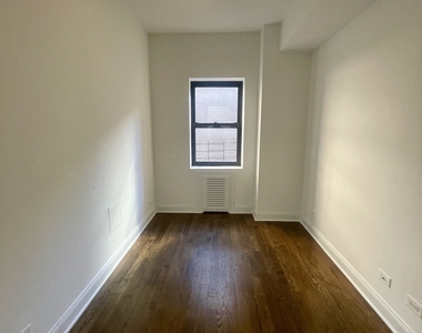 157 East 57th Street, 15G - Photo Thumbnail 4