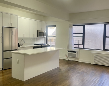 157 East 57th Street, 15G - Photo Thumbnail 2