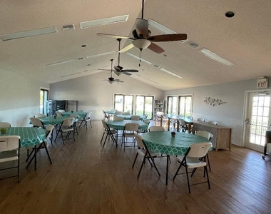 1317 Se Rivergreen Circle - Photo Thumbnail 20
