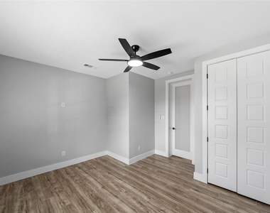 1510 Lindsay - Photo Thumbnail 9