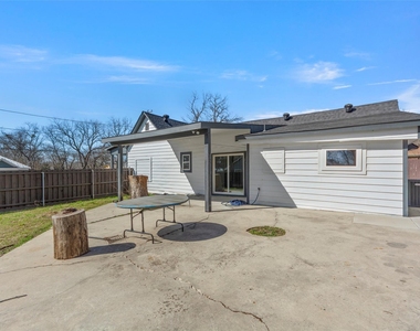 1510 Lindsay - Photo Thumbnail 22