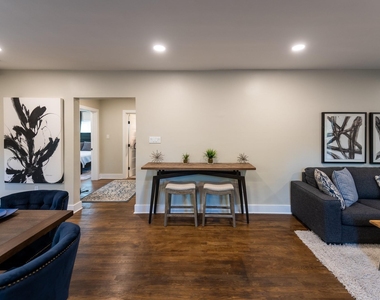 4514 Victor Street - Photo Thumbnail 13