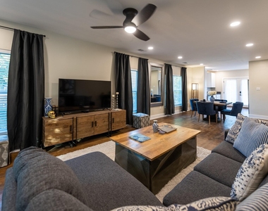 4514 Victor Street - Photo Thumbnail 11
