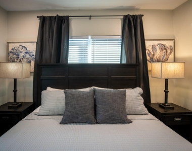 4514 Victor Street - Photo Thumbnail 22