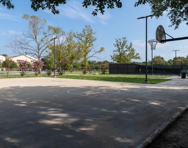 4514 Victor Street - Photo Thumbnail 36