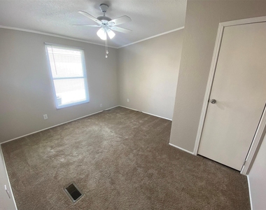 11009 Richardo Lane - Photo Thumbnail 13