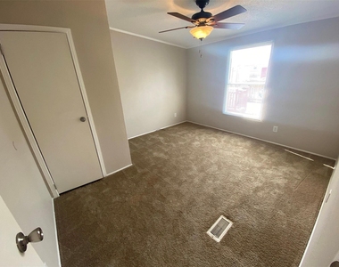 11009 Richardo Lane - Photo Thumbnail 12