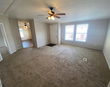 11009 Richardo Lane - Photo Thumbnail 3
