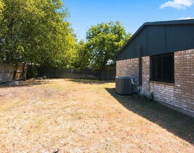 4025 Engleman Street - Photo Thumbnail 35
