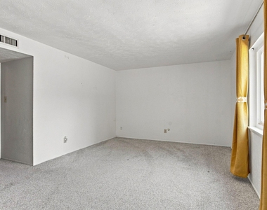 4025 Engleman Street - Photo Thumbnail 25