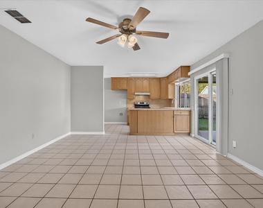 249 E Cunningham Avenue - Photo Thumbnail 7