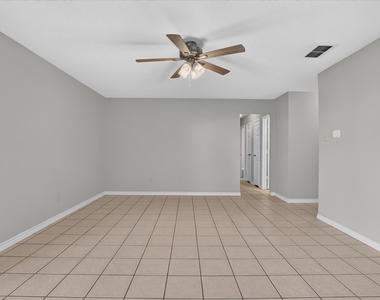 249 E Cunningham Avenue - Photo Thumbnail 9