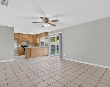 249 E Cunningham Avenue - Photo Thumbnail 6