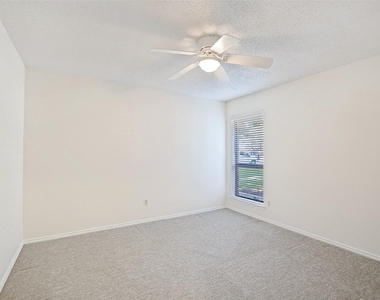 6627 Sawmill Road - Photo Thumbnail 6