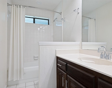 6627 Sawmill Road - Photo Thumbnail 10
