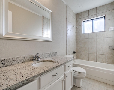 1108 Colmar Drive - Photo Thumbnail 16