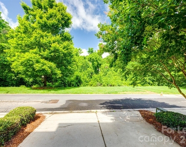1118 Drayton Court - Photo Thumbnail 25