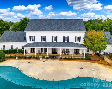1118 Drayton Court - Photo Thumbnail 36