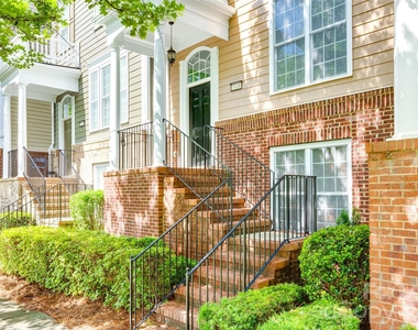 1118 Drayton Court - Photo Thumbnail 26