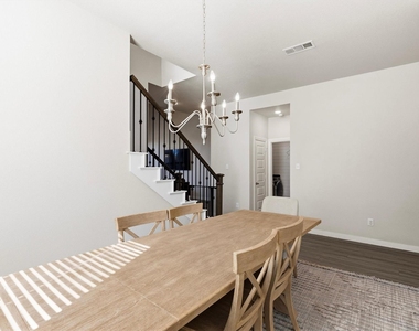 2034 Clearmist Way - Photo Thumbnail 7