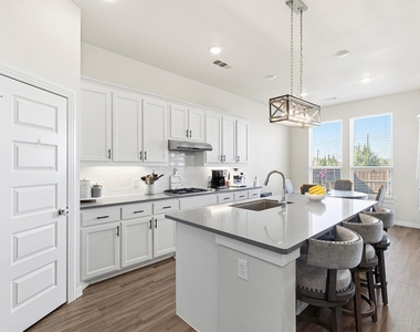 2034 Clearmist Way - Photo Thumbnail 6