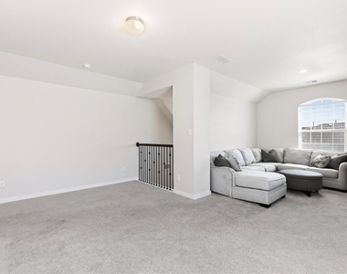 2034 Clearmist Way - Photo Thumbnail 20