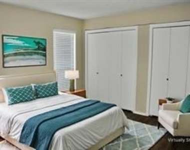 2729 Saint George - Photo Thumbnail 3