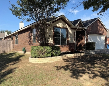 1203 Chestnut Hill Drive - Photo Thumbnail 1