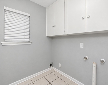 4808 Bonnell Avenue - Photo Thumbnail 26