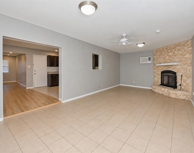 4808 Bonnell Avenue - Photo Thumbnail 15