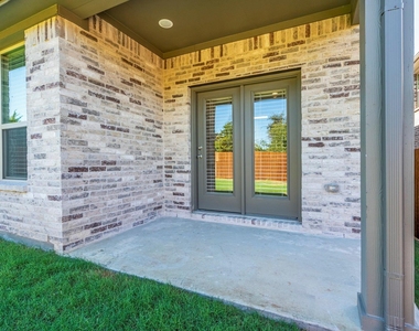 211 Miramar Avenue - Photo Thumbnail 27