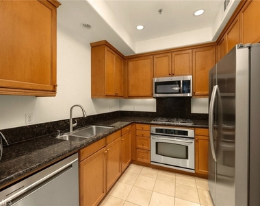 128 N Oak Knoll - Photo Thumbnail 4