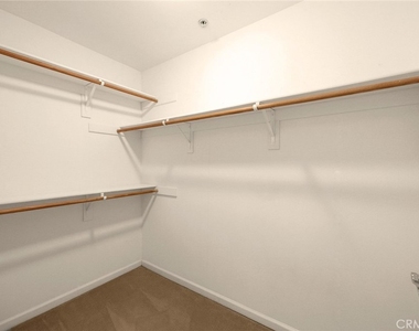 128 N Oak Knoll - Photo Thumbnail 13