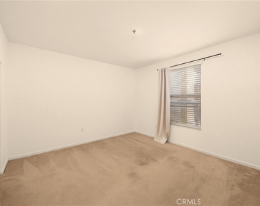 128 N Oak Knoll - Photo Thumbnail 14