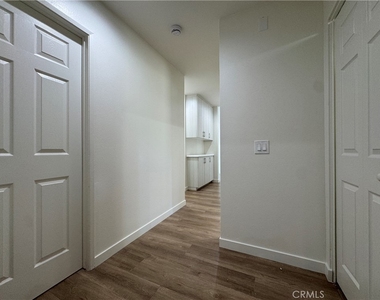1415 Meadow Glen - Photo Thumbnail 33