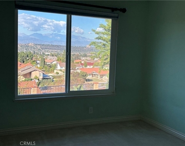 16575 Echo Hill Way - Photo Thumbnail 8
