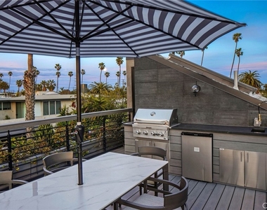 840 California Avenue - Photo Thumbnail 54