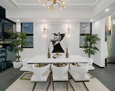 840 California Avenue - Photo Thumbnail 8