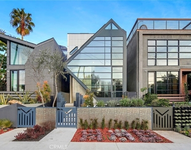 840 California Avenue - Photo Thumbnail 1