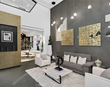 840 California Avenue - Photo Thumbnail 5