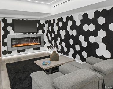 840 California Avenue - Photo Thumbnail 46