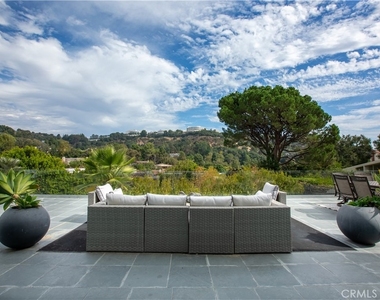 12148 Travis Street - Photo Thumbnail 14