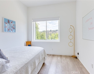 12148 Travis Street - Photo Thumbnail 30