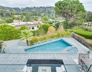 12148 Travis Street - Photo Thumbnail 3